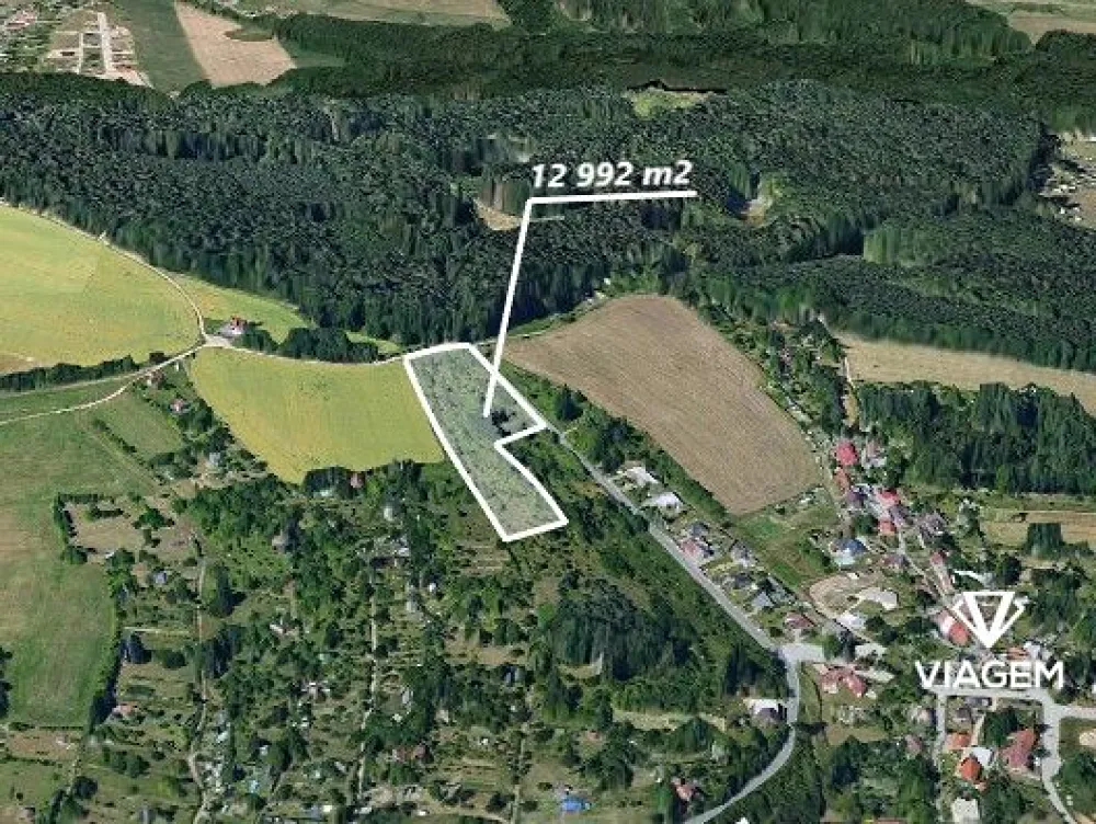 Prodej pole 12992 m²