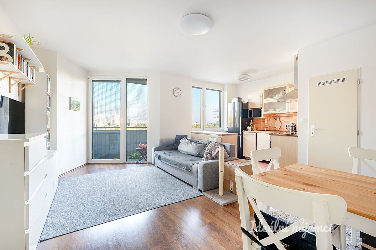Pronájem bytu 2+kk 56 m²