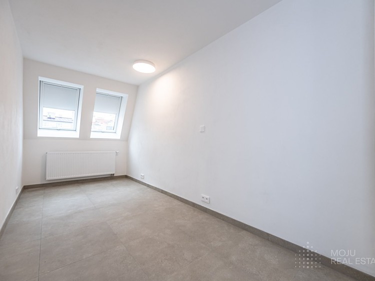 Квартира 4+1 в оренду, 227 м² (6 з 22)