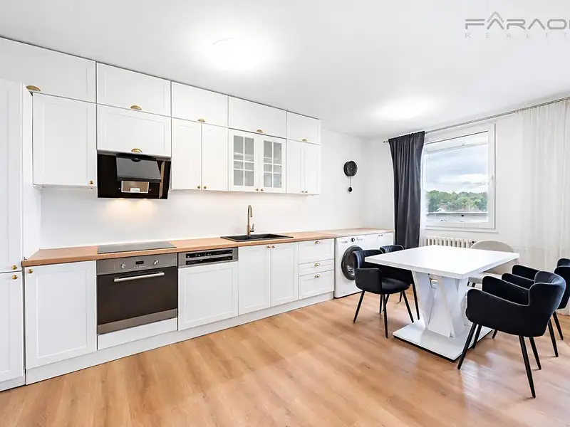 Prodej bytu 3+kk 95 m², Praha – náhled fotky 2