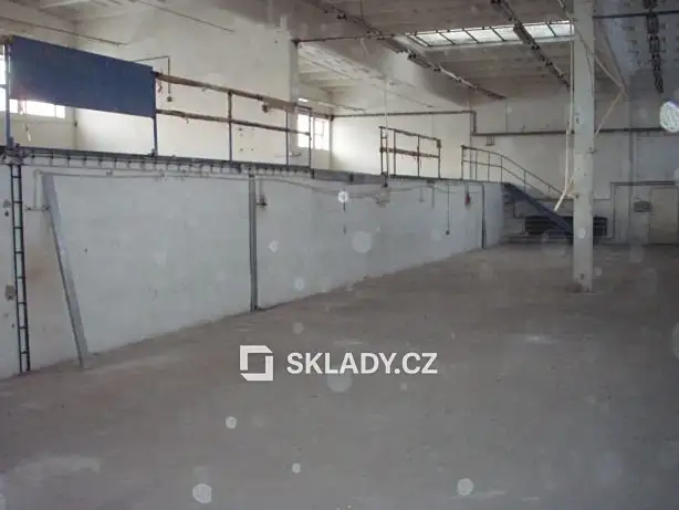 Pronájem skladového prostoru 372 m², Bučovice – náhled fotky 3