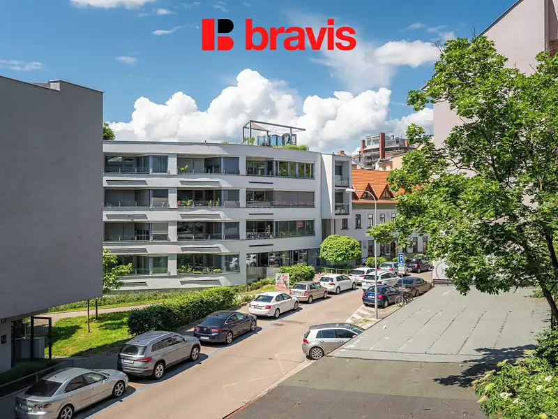 Prodej garáže 18 m², Brno – náhled fotky 1