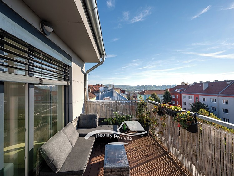 Prodej bytu 3+kk, 113 m² (2 z 18)