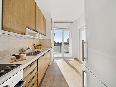 Pronájem bytu 3+1, 70 m² (2 z 18)