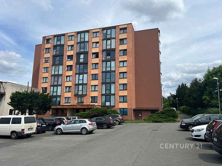 Pronájem bytu 2+kk, 41 m² (9 z 12)
