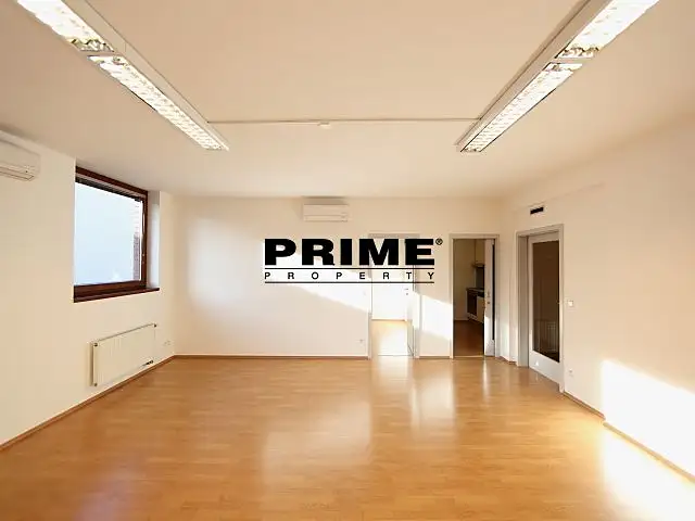 Pronájem kanceláře 82 m², Praha – náhled fotky 3