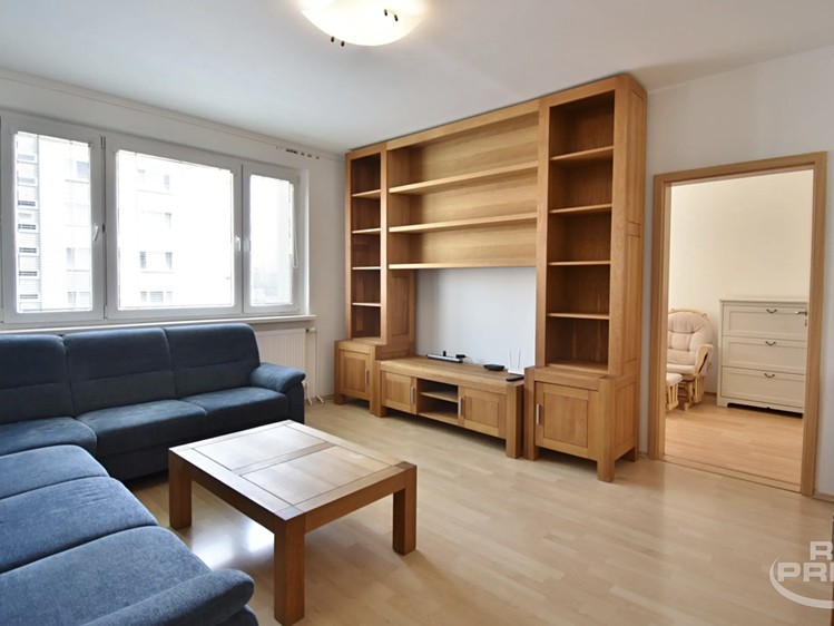 Wohnung 3+1 zum Kauf, 66 m² (2 von 8)