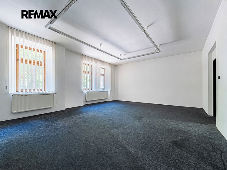Gewerbefläche zum Kauf, 400 m² (19 von 51)