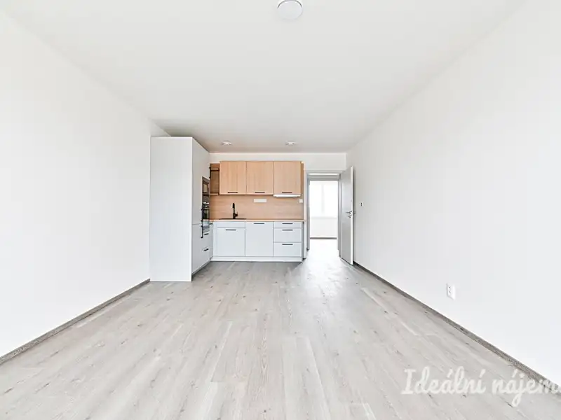 Pronájem bytu 3+kk 71 m², Dobřany – náhled fotky 3