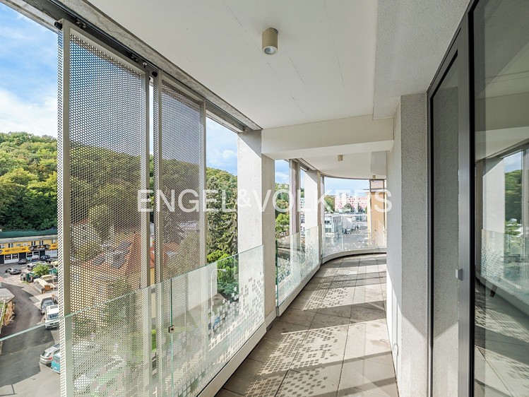 Квартира 4+kk в оренду, 104 м² (9 з 15)