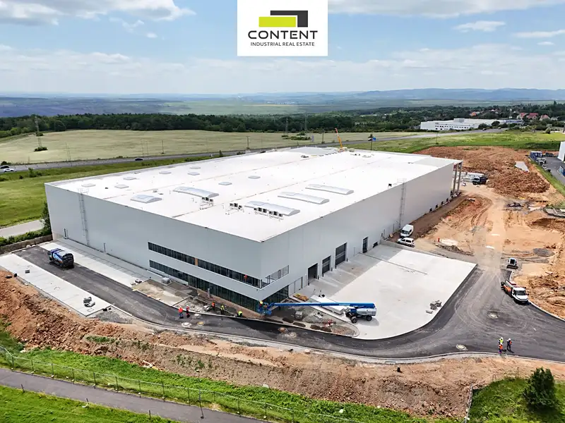 Pronájem skladového prostoru 3000 m², Chomutov – náhled fotky 3