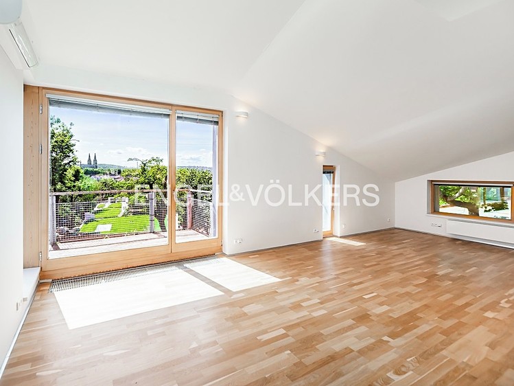Будинок в оренду, 140 м² (1 з 21)