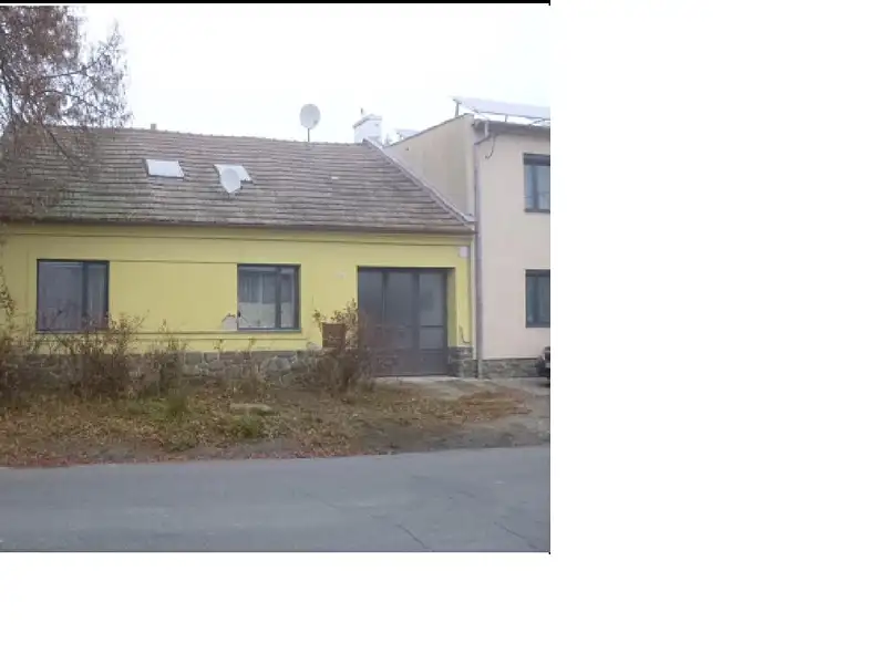 Dražba rodinného domu 220 m², pozemek 540 m², Plumlov – náhled fotky 1