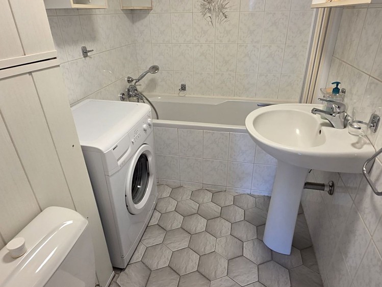 Wohnung 3+1 zur Miete, 66 m² (8 von 9)