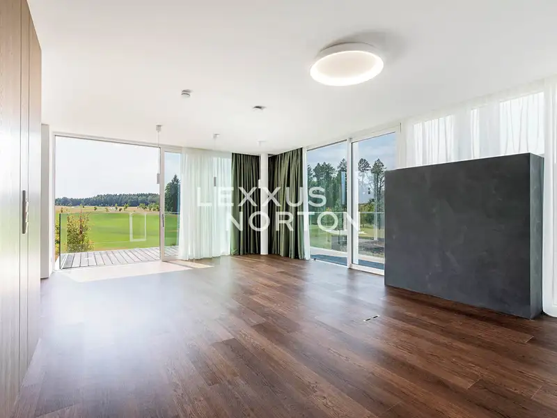Pronájem bytu 3+kk 114 m², Popovičky – náhled fotky 2