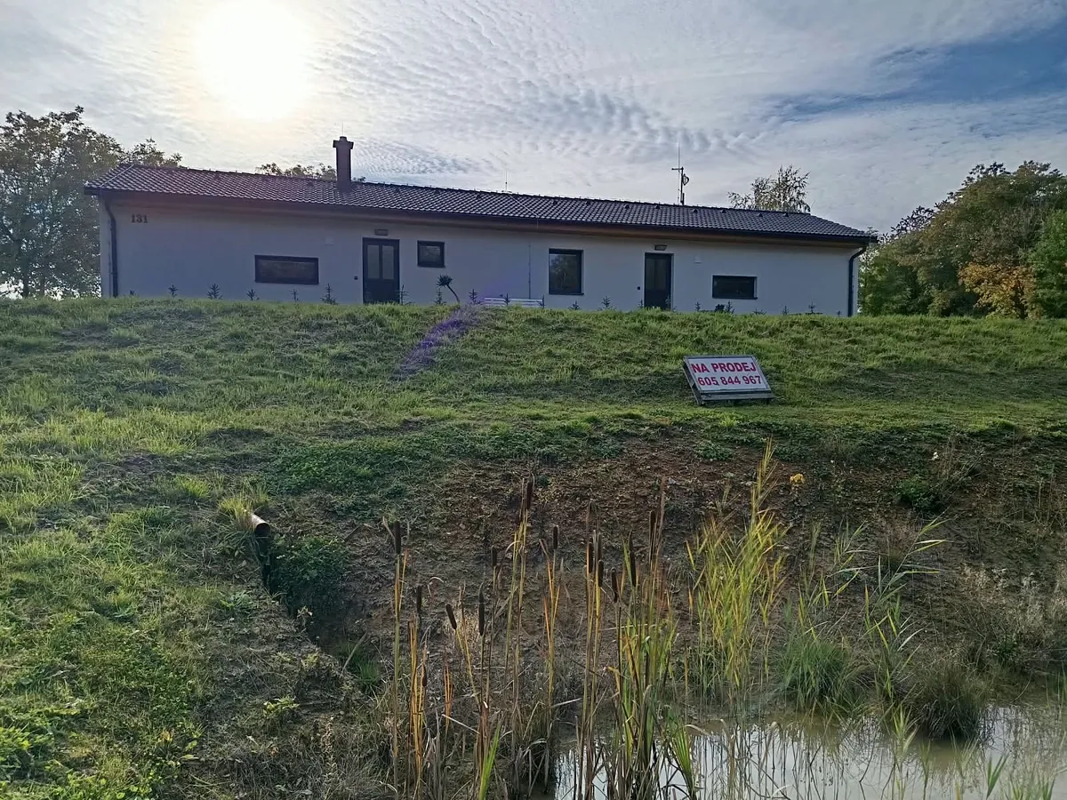 Prodej rodinného domu 112 m², pozemek 2890 m²