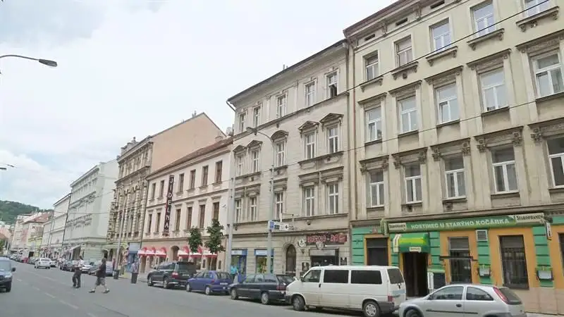 Pronájem kanceláře 40 m², Praha – náhled fotky 1