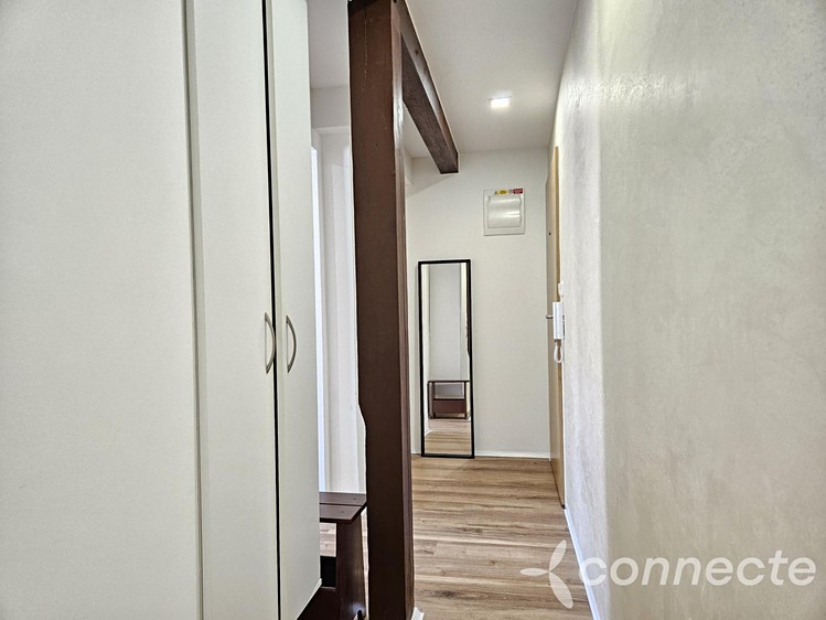 Pronájem bytu 2+kk, 34 m² (5 z 30)