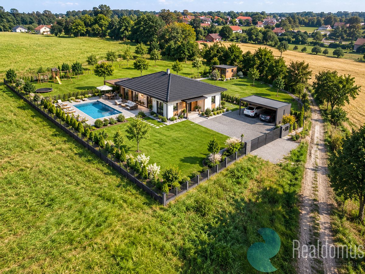 Prodej stavebního pozemku 1028 m², Svatý Jan nad Malší – fotka 1 z 3