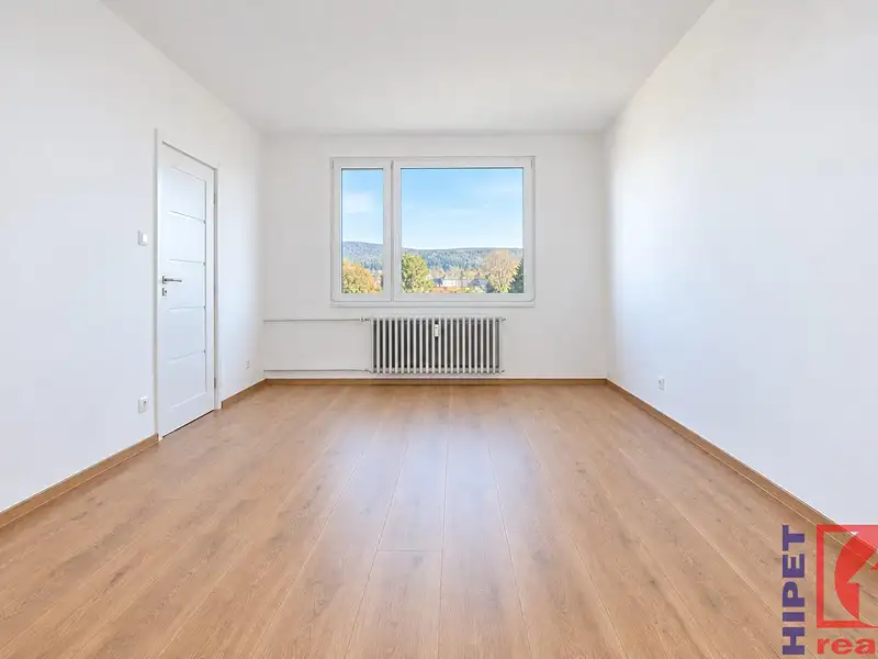 Prodej bytu 2+1 65 m², Trutnov – náhled fotky 3