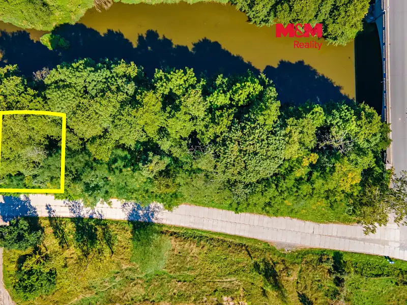 Prodej louky 286 m², Hradec – náhled fotky 1