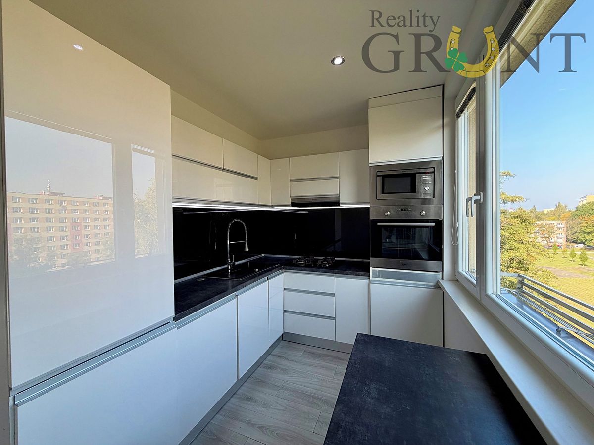 Pronájem bytu 3+1 74 m², Karviná – fotka 1 z 3