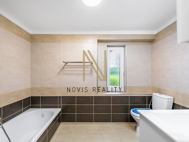 Prodej domu, 145 m² (13 z 18)