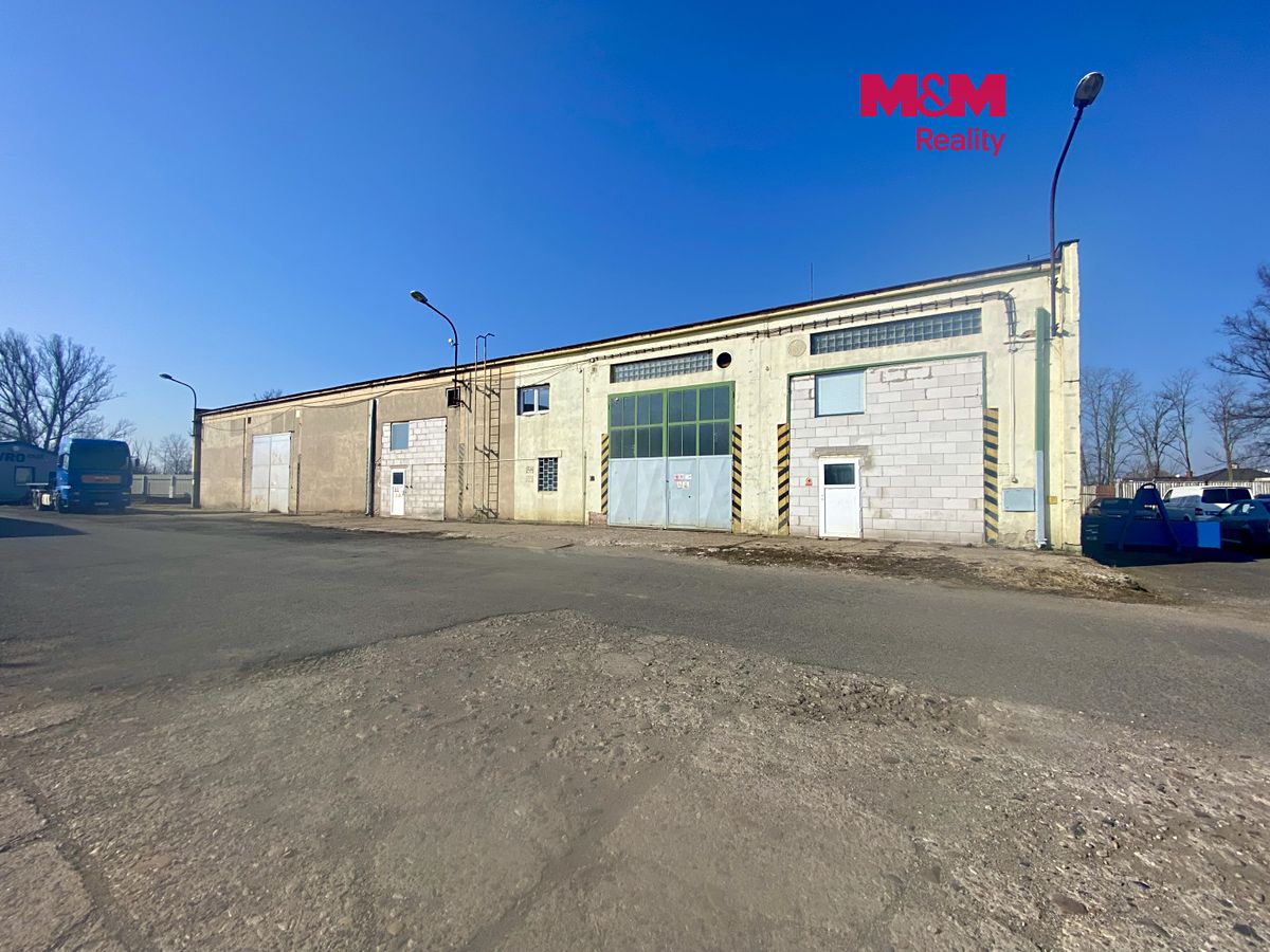 Pronájem skladového prostoru 563 m², Dobroměřice – fotka 1 z 3