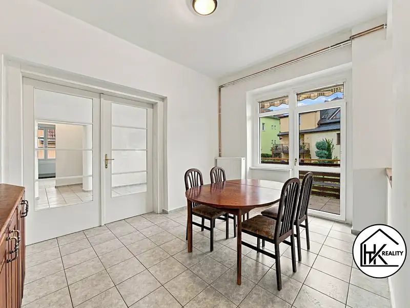 Pronájem bytu 3+1 152 m², Ústí nad Labem – náhled fotky 2