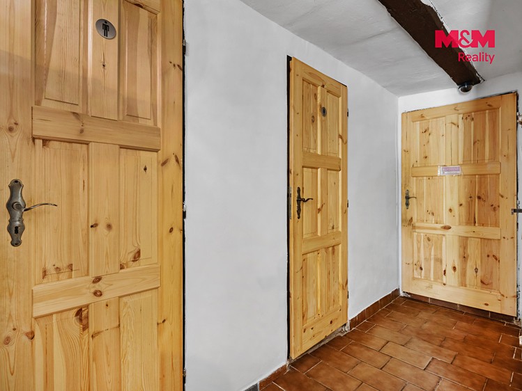 Комерційне приміщення на продаж, 2 902 м² (2 з 25)