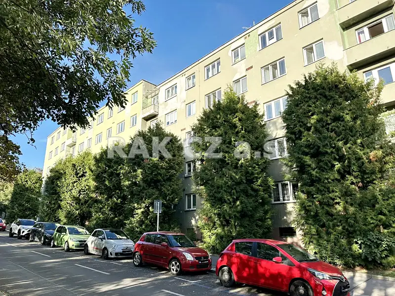 Pronájem bytu 3+1 57 m², Praha – náhled fotky 1