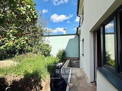 Квартира 4+kk на продаж, 177 м² (3 з 21)