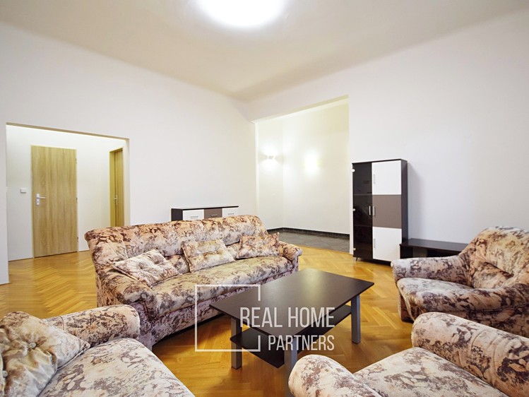 Pronájem bytu 4+1, 88 m² (4 z 15)