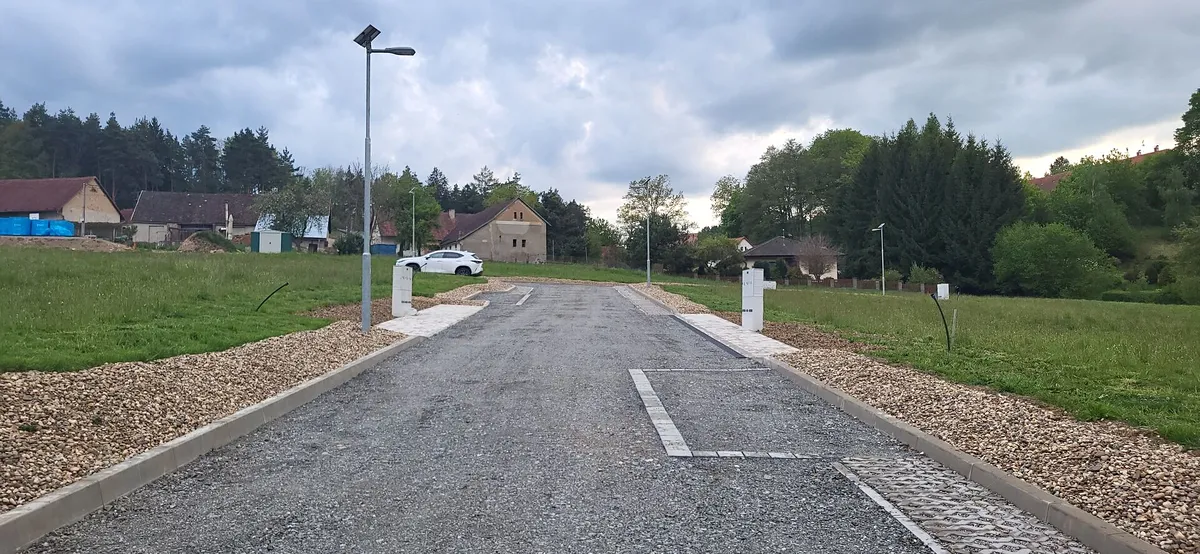 Prodej stavebního pozemku 835 m²