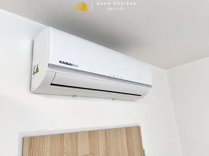 Pronájem bytu 1+kk 37 m², Pardubice – náhled fotky 3