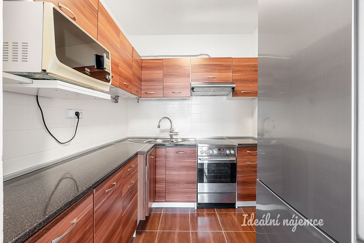 Pronájem bytu 2+kk 41 m², Praha – fotka 1 z 3