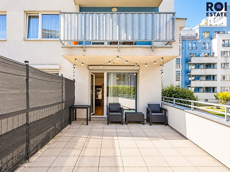 Pronájem bytu 2+kk, 57 m² (4 z 21)