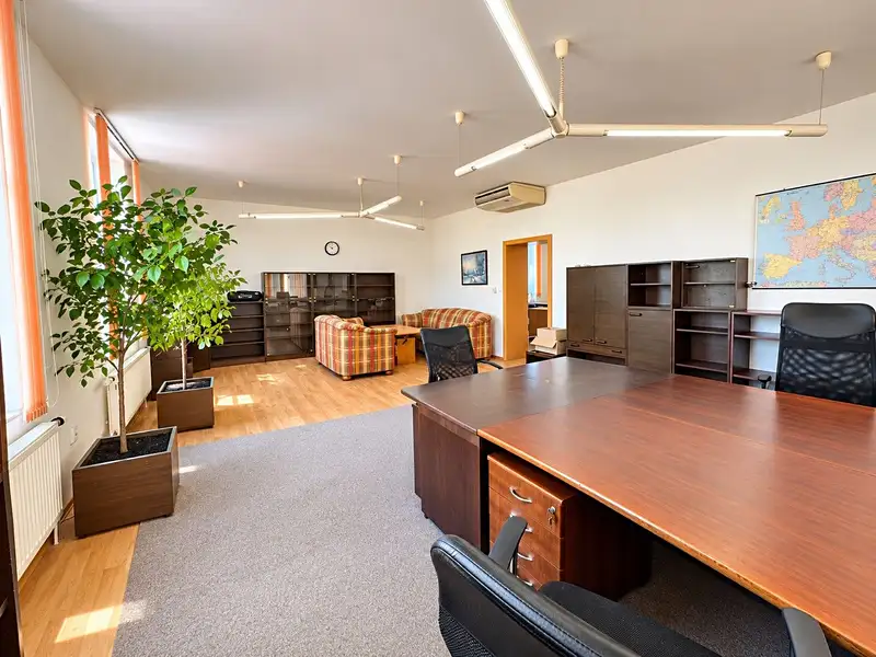 Pronájem kanceláře 82 m², Třebíč – náhled fotky 3