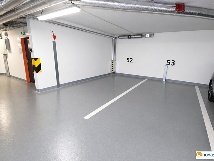Pronájem bytu 1+kk, 37 m² (10 z 11)