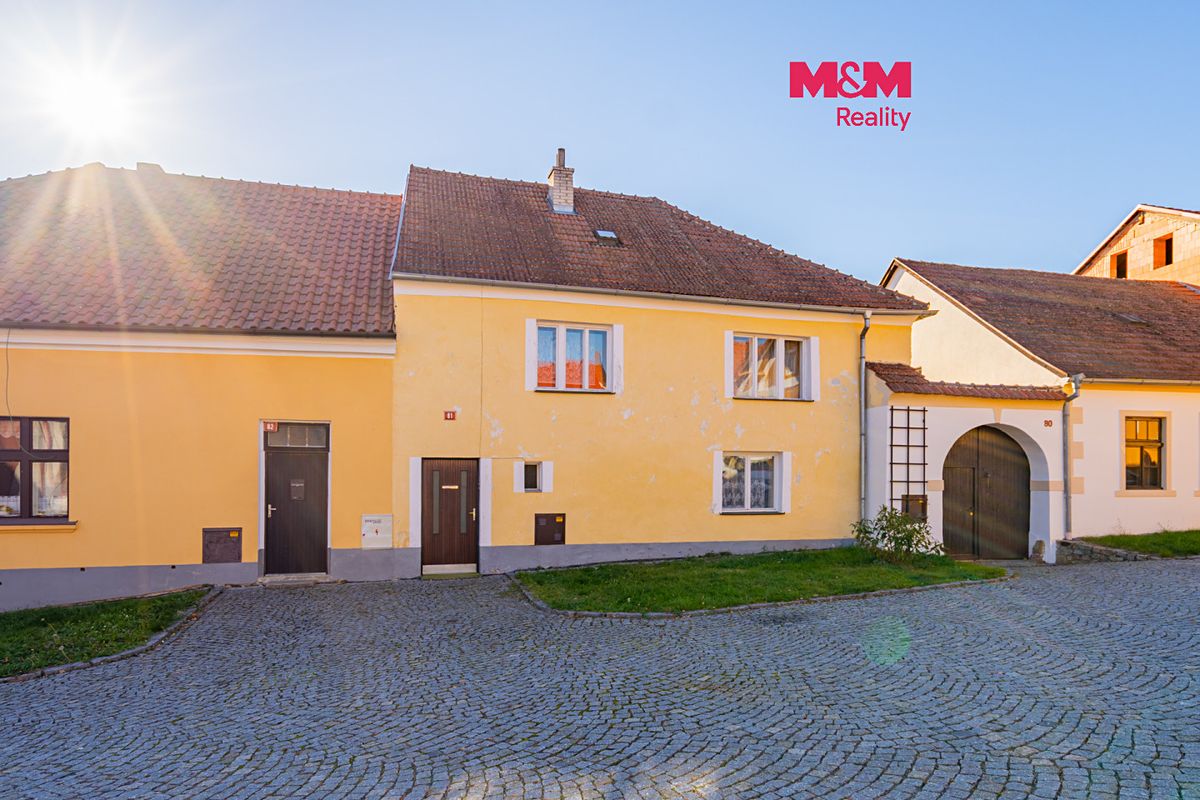 Prodej rodinného domu 110 m², pozemek 167 m², Bechyně – fotka 1 z 3
