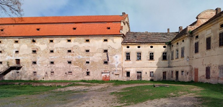 Haus zum Kauf, 1.751 m² (6 von 14)