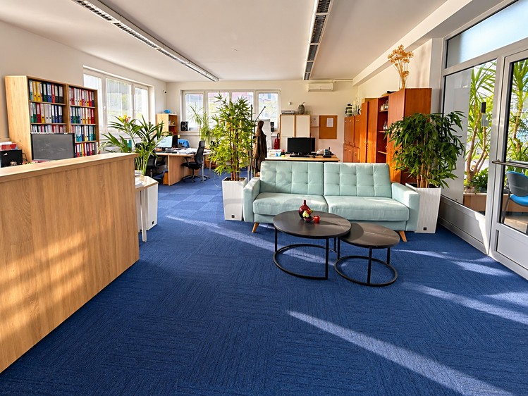 Pronájem komerčního prostoru, 125 m² (26 z 59)