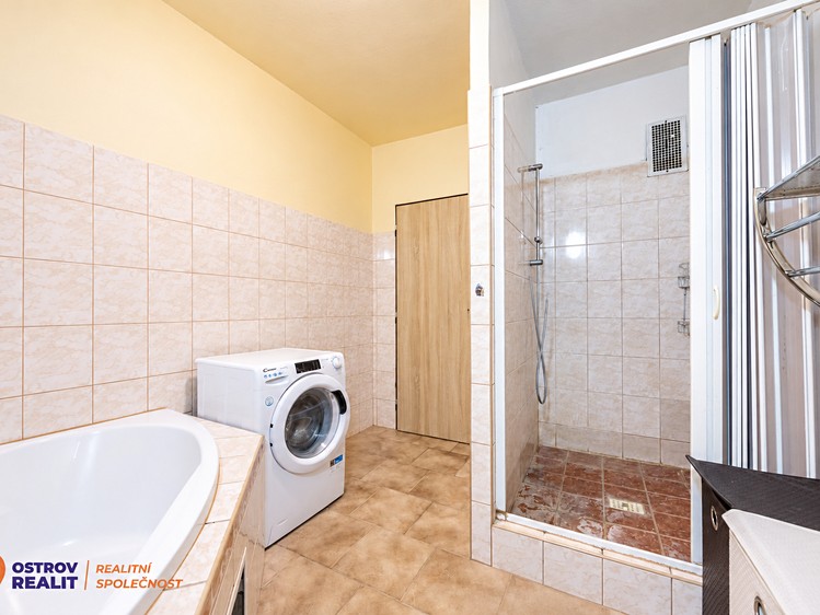 Будинок на продаж, 240 м² (13 з 46)