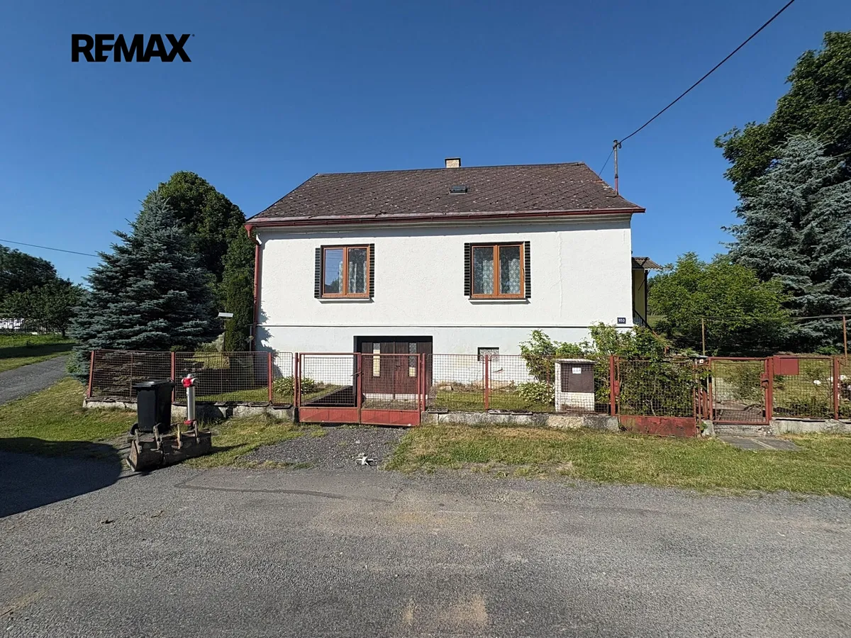 Prodej rodinného domu 80 m², pozemek 107 m²