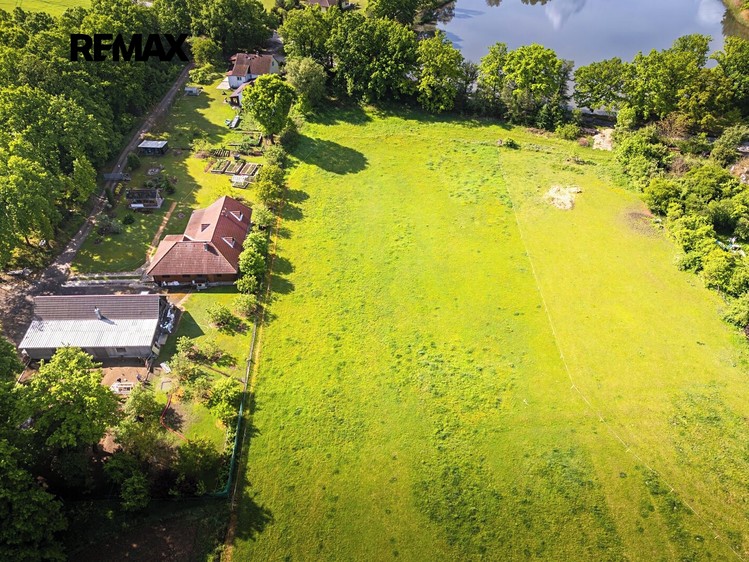 Prodej pozemku, 2 521 m² (17 z 21)