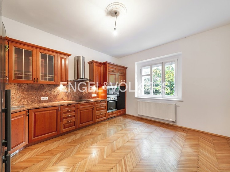 Будинок в оренду, 560 м² (3 з 11)