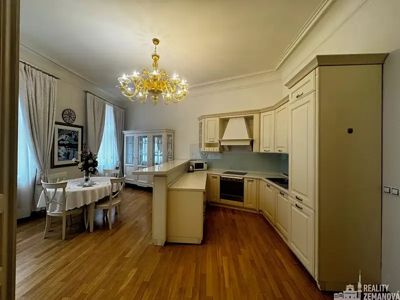 Pronájem bytu 4+kk 124 m², Praha – náhled fotky 3