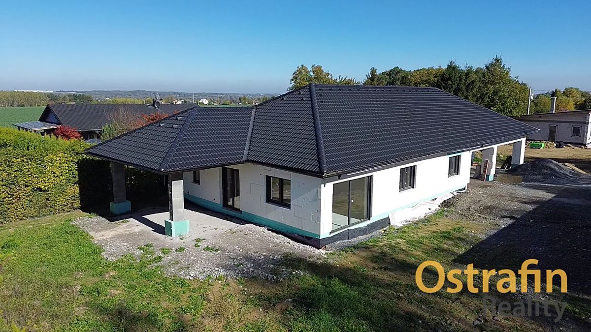 Prodej rodinného domu 250 m², pozemek 1219 m², Dolní Lutyně – fotka 1 z 3