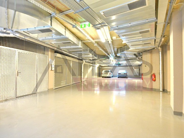 Pronájem nemovitosti, 15 m² (1 z 3)