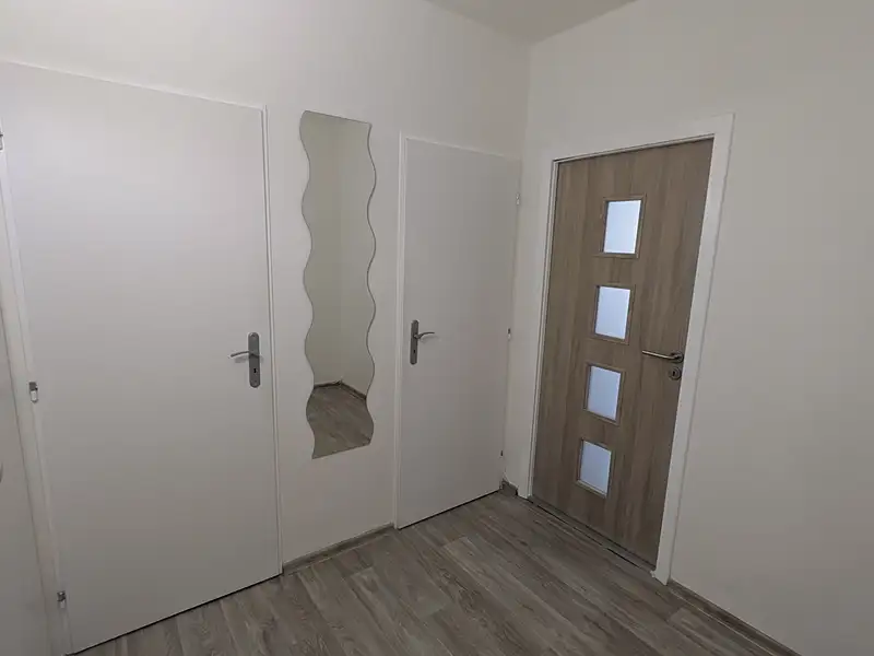 Prodej bytu 1+kk 31 m², Praha – náhled fotky 3